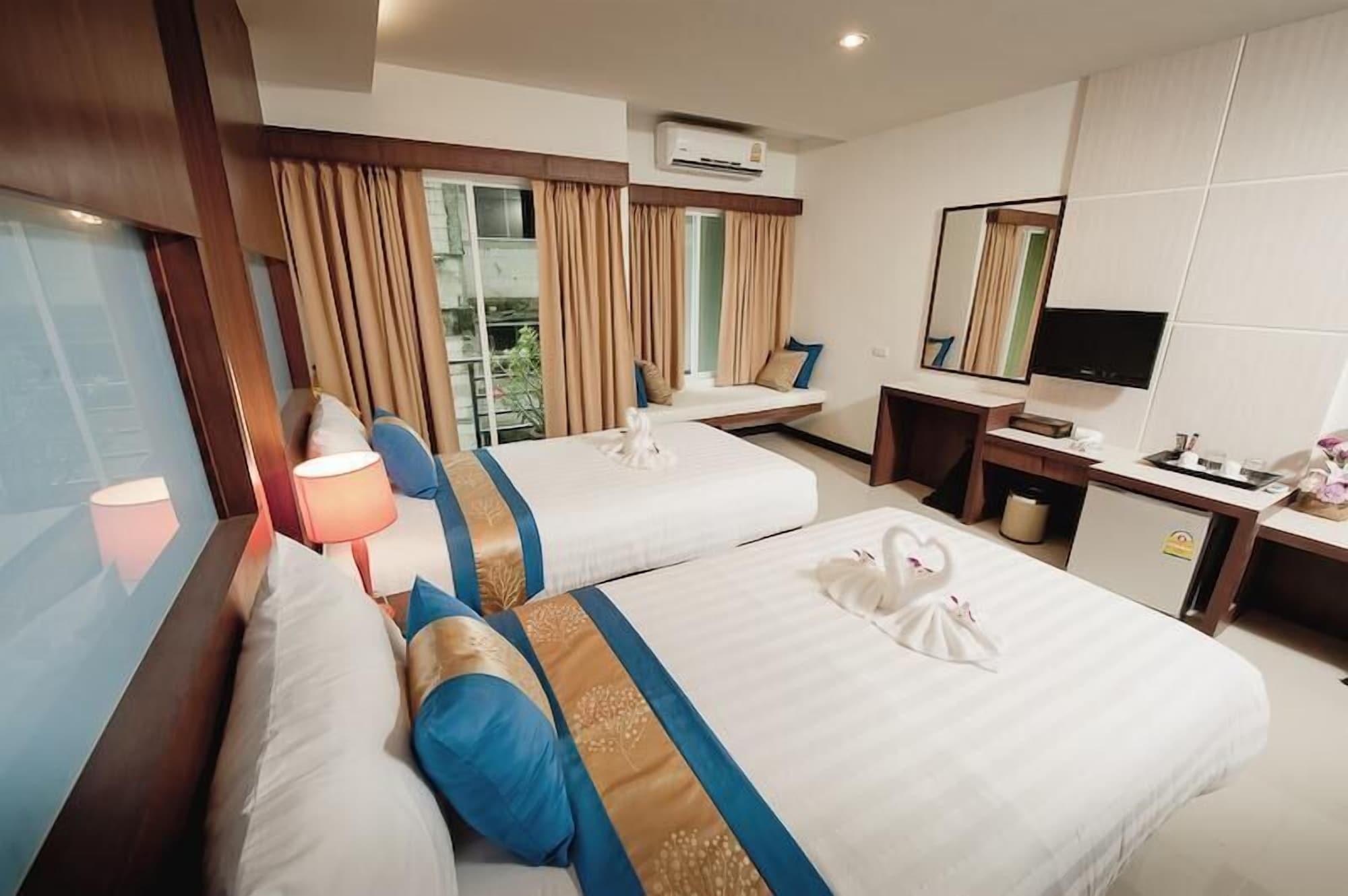 Hotel Tuana Blue Sky Patong Exteriér fotografie