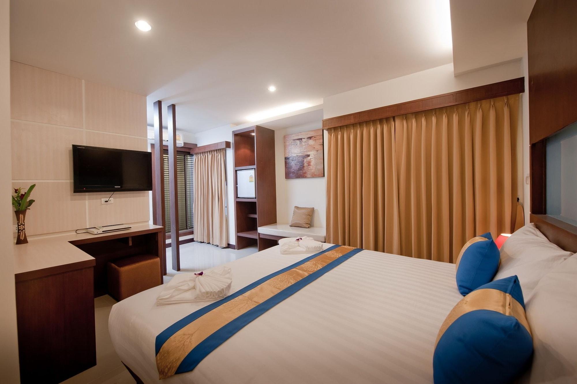 Hotel Tuana Blue Sky Patong Exteriér fotografie
