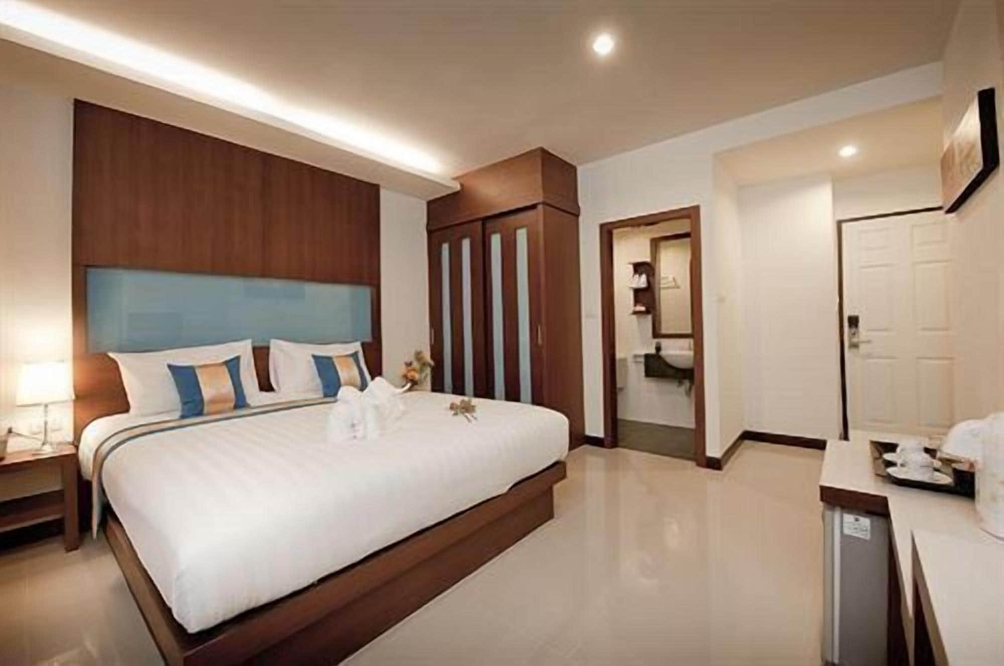 Hotel Tuana Blue Sky Patong Exteriér fotografie